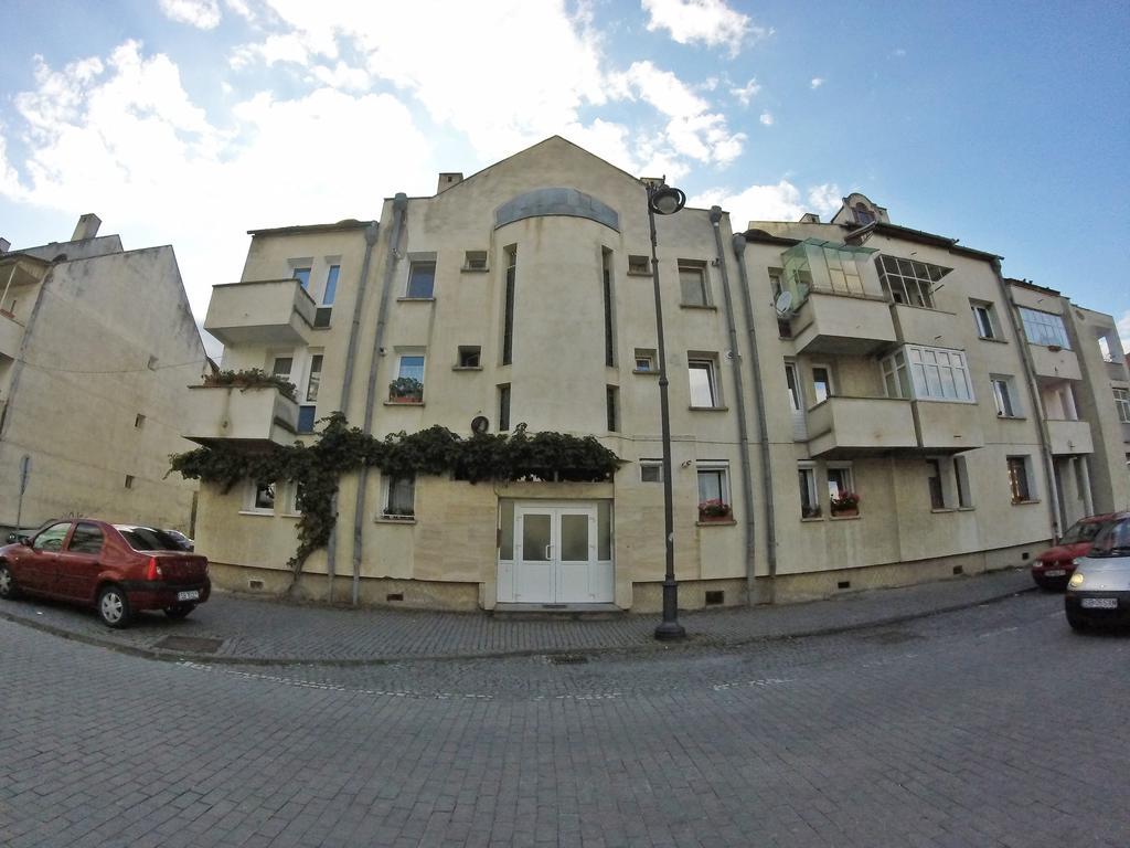Apartament cu 2 dormitoare