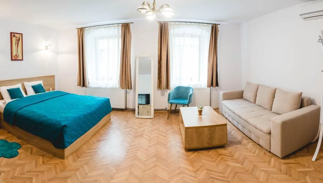 Central House Morariu-1