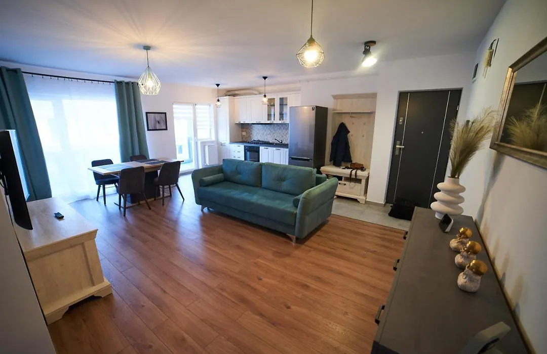Flh - Modern 3 Apt Near Old Town - 15 Min Walk-1