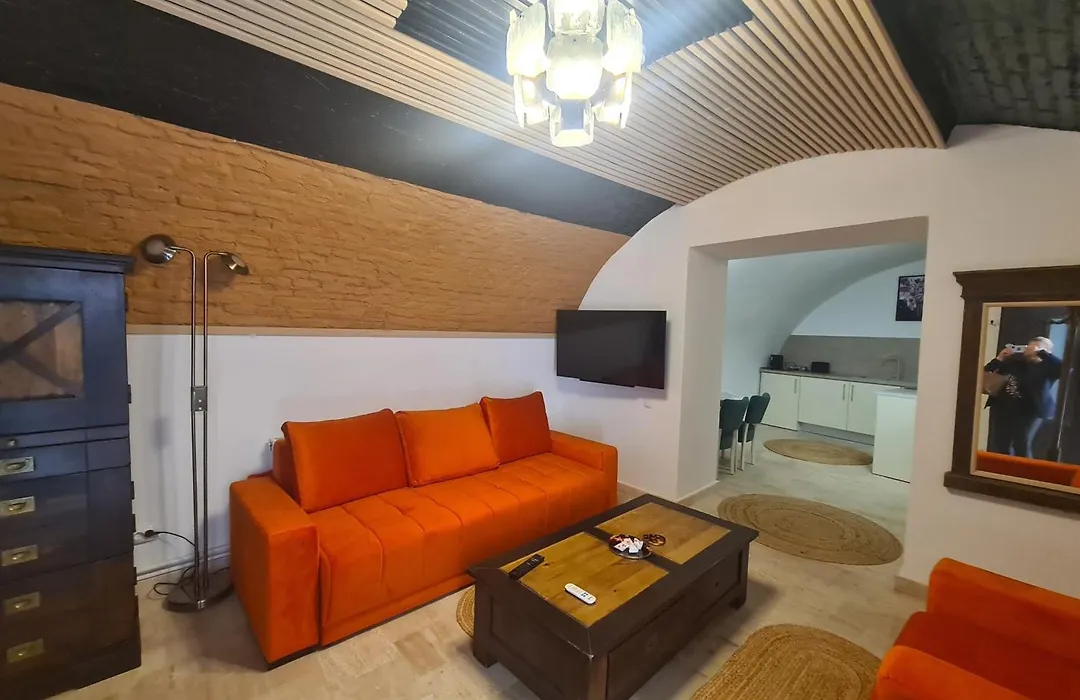 Elements Haus-1