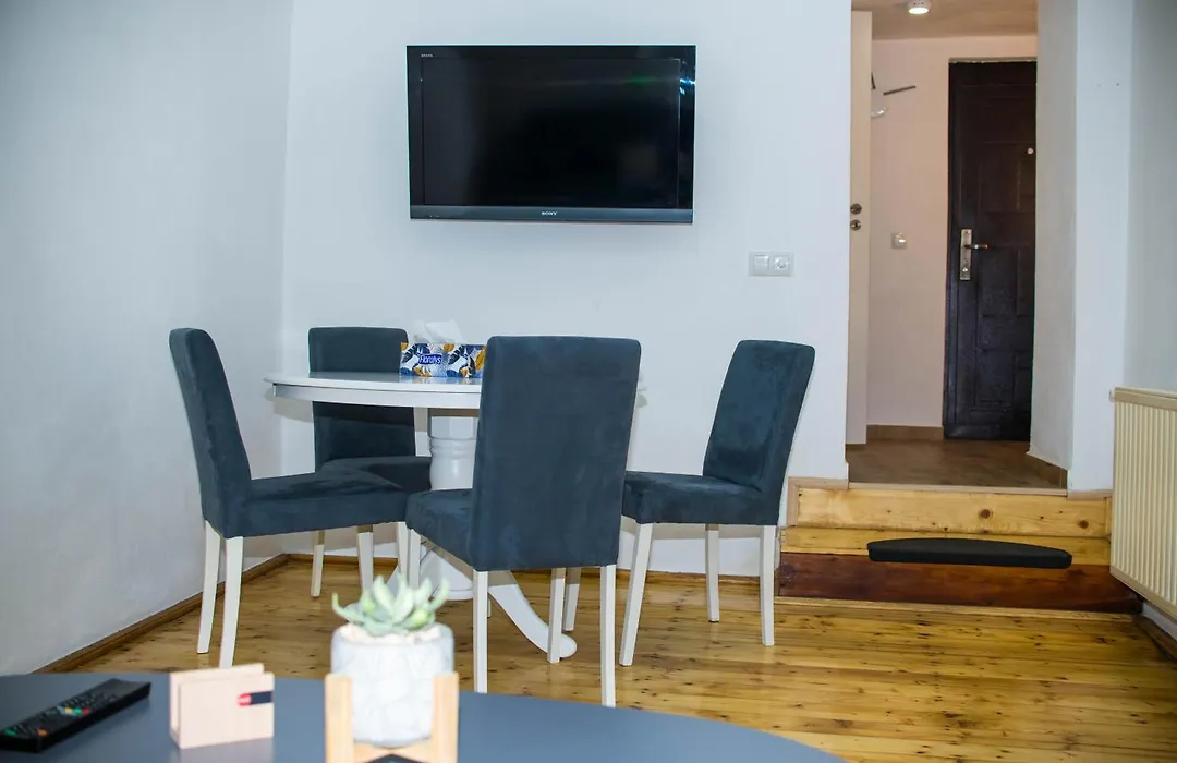 Studio Marcon - Central-1