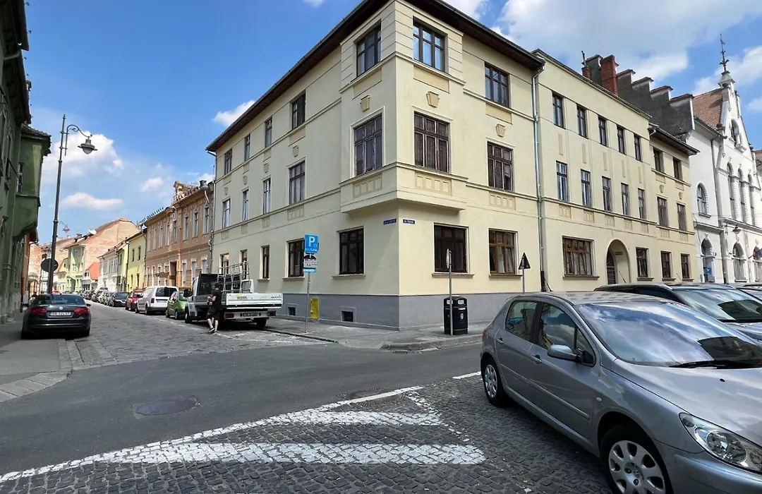 Apartment4U Tribunei-1