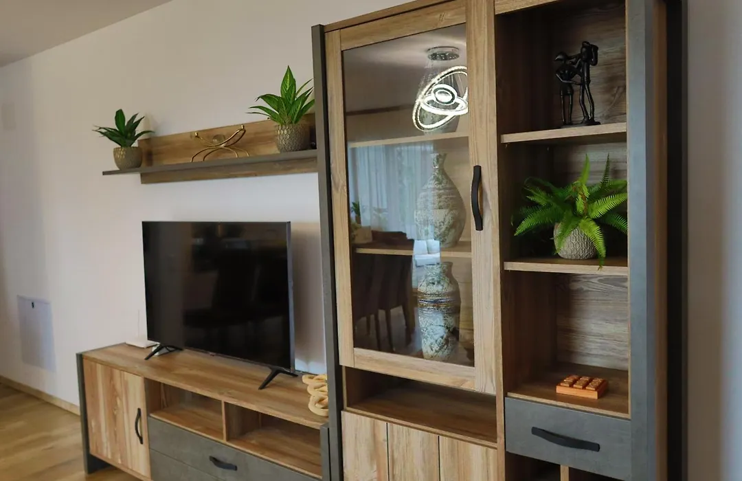 Lilo Home-1