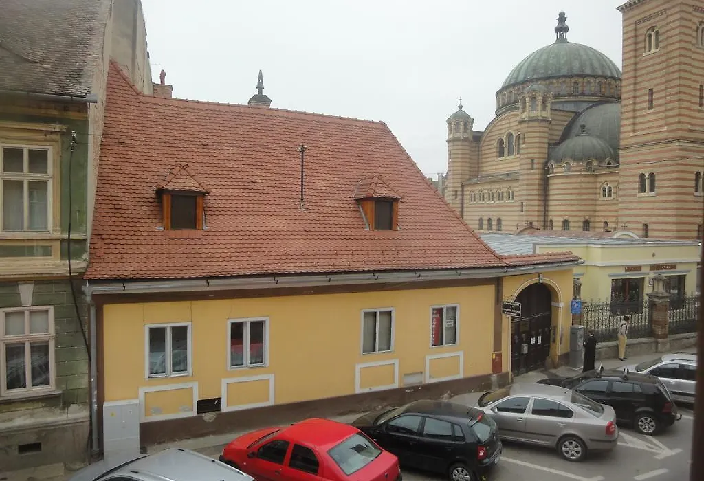 Luxury Central Apartment In Sibiu-1