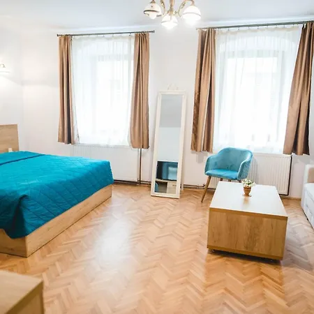 Central House Morariu-2