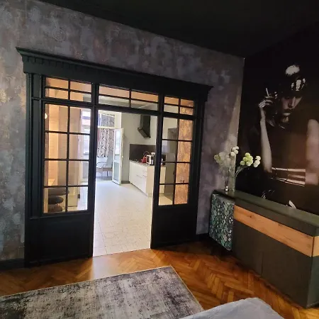 Alfa Luxury Boutique-3