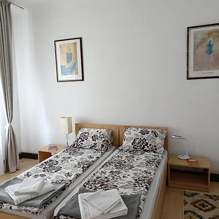 Apartament Little John-2