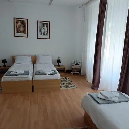 Apartament Little John-3