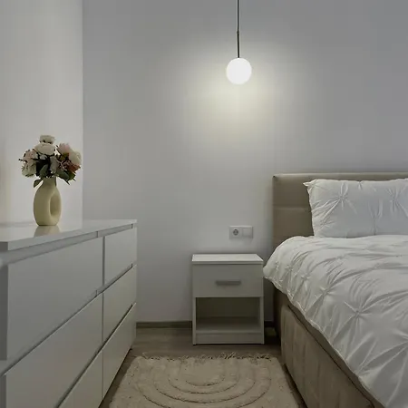 Neutral Nest-2