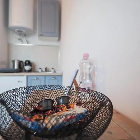 Holiday Studio Sibiu - Central, Cozy & Self Check-In-3