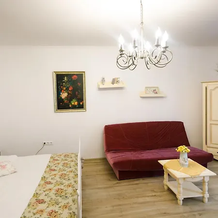 Gong Apartments-3