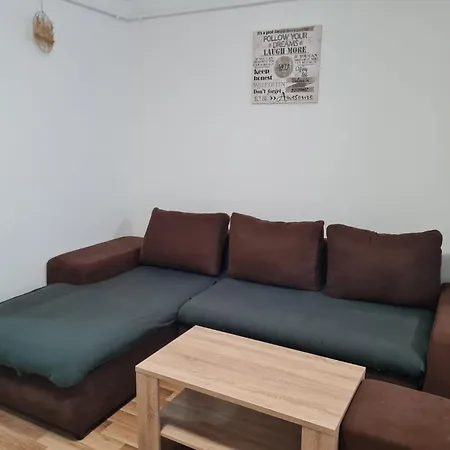 A & I Apartment-2