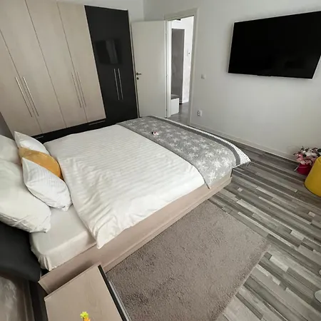 Luxury Apartment-2