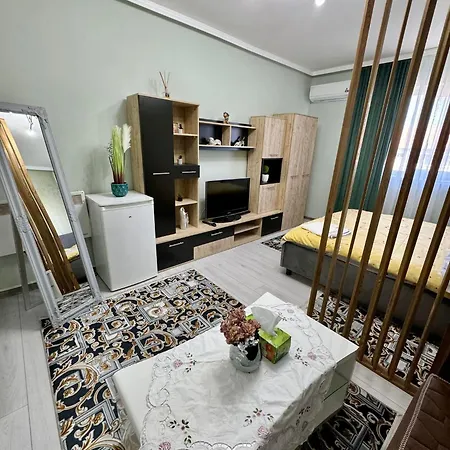 Urban Studio 16-2