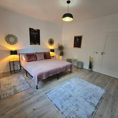 Central City Residence-3