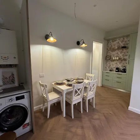 Apartment4U Tribunei-2