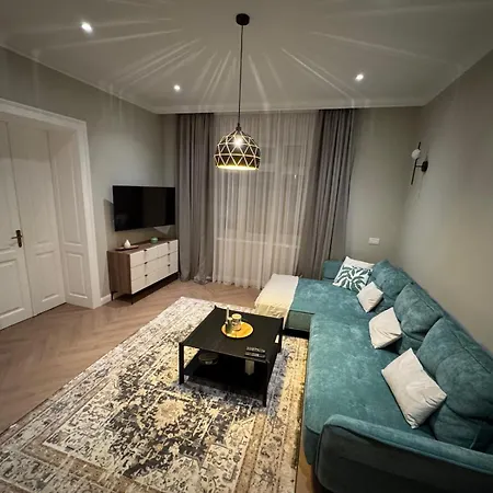 Apartment4U Tribunei-3