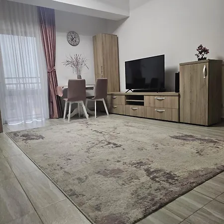 Airport Apartment-2