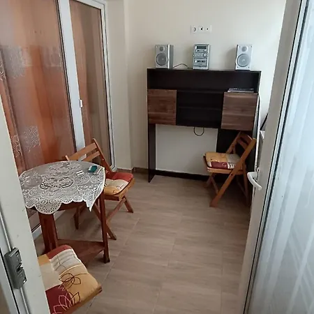 Hunyadi Luxury Ciresica-3