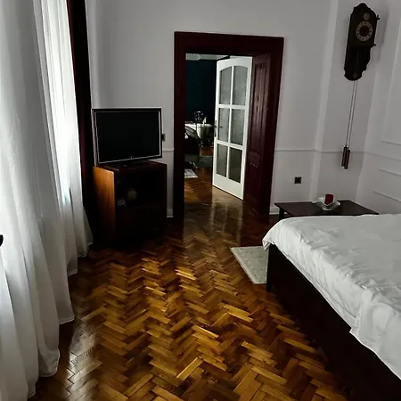 Monarch Residence-3