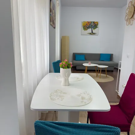 Phoenix Central Apartments Sibiu-2