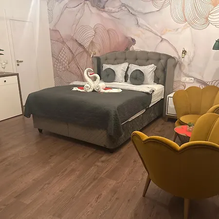 Luxuroom-3