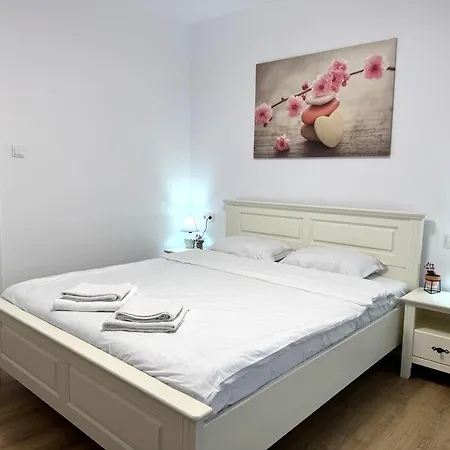 Flh - Mira Apartments Sibiu-2