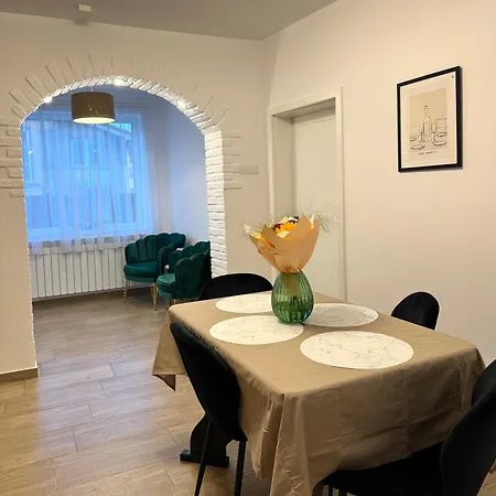 Flh - Mira Apartments Sibiu-3