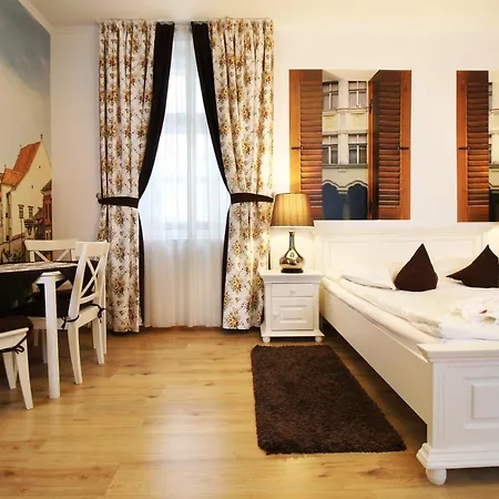 Arhivelor Apartment-3