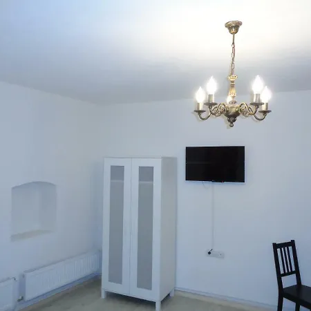 Alexandra Studios-2