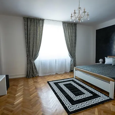 White Spacious Apartment-3