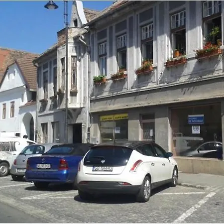Weiss-3