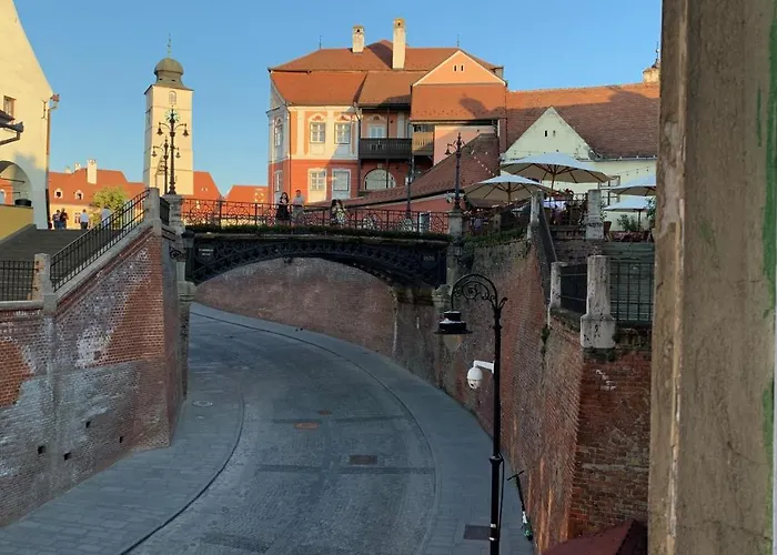 Apartament LIES BY THE BRIDGE - la Podul Minciunilor Sibiu