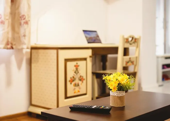 Cozy Saxon Apartment - Sibiu Old Town - Walk To Main Square