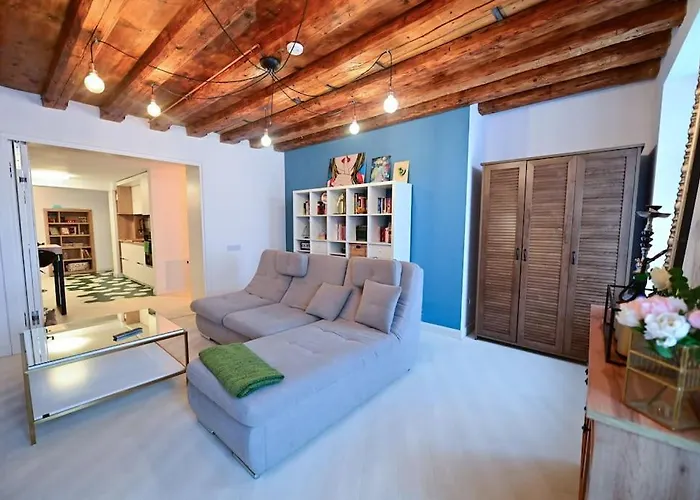 The Oracle Downtown Apartment Sibiu