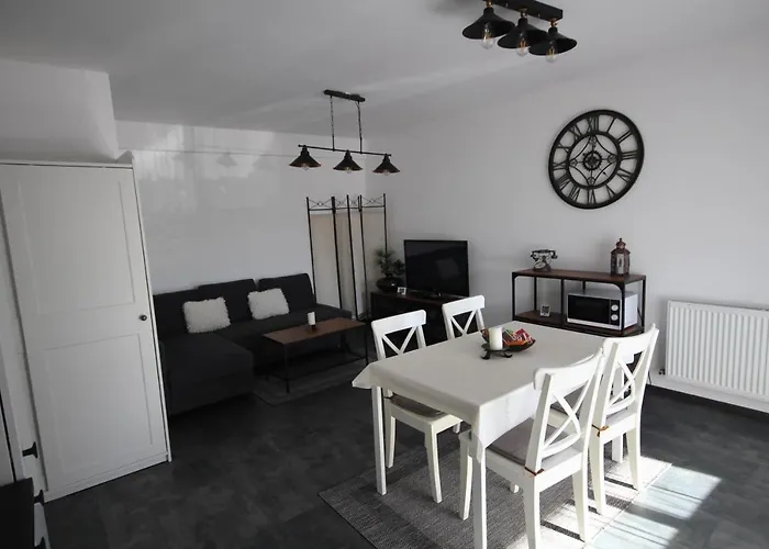 Apartment Francesca Mit Parkplatz Naehe Altstadt Sibiu