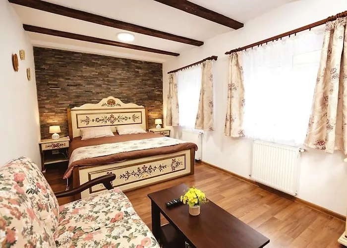 Cozy Saxon Apartment - Sibiu Old Town - Walk To Main Square