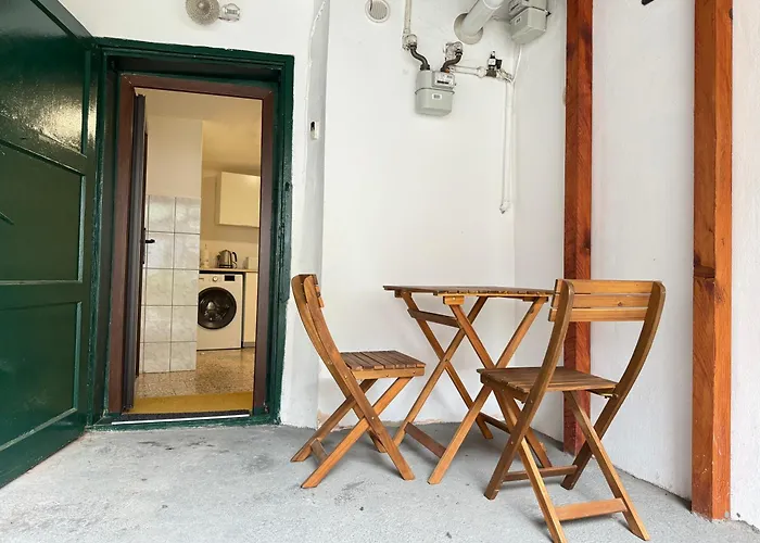 Charming Studio Ideal For Getaways Or Workations In Sibiu'S Medieval City Center