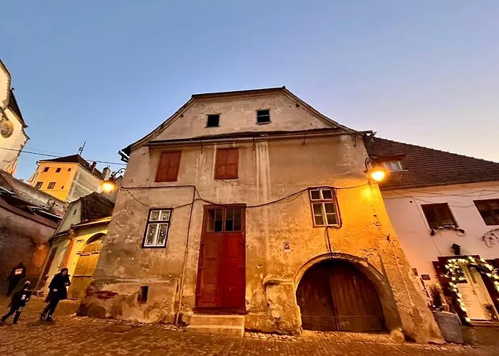Ultracentral Medieval Apartment Sibiu