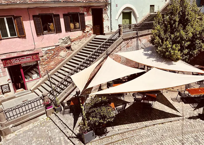 Ultracentral Medieval Apartment Sibiu