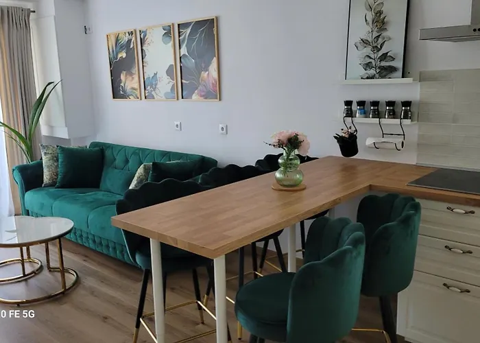 Odiseea Apartment-Private Parking Included Sibiu