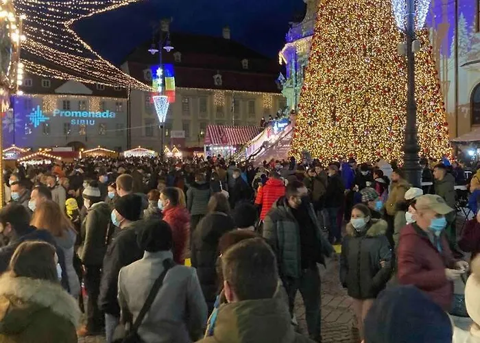 Main Square Large Apartment Sibiu