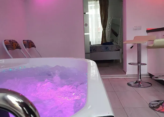 White House&Jacuzzi Apartment Sibiu