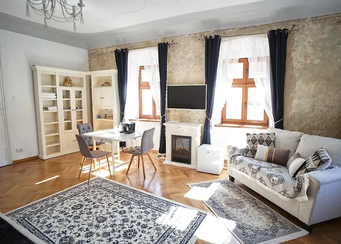 Crown Jewels Centre Sibiu Apartment