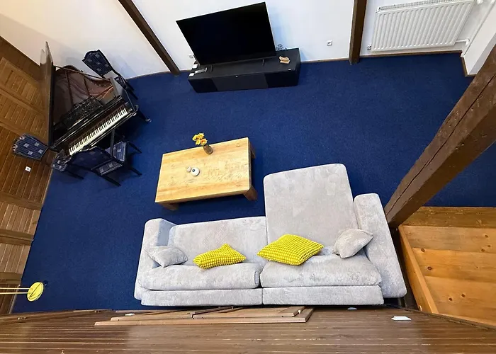 Felinarului 6 Mansarda Violet Apartment Sibiu