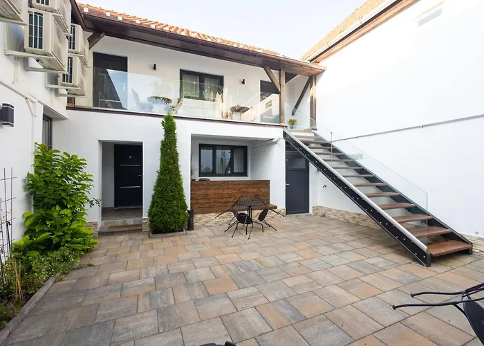 Mani Studio Sibiu