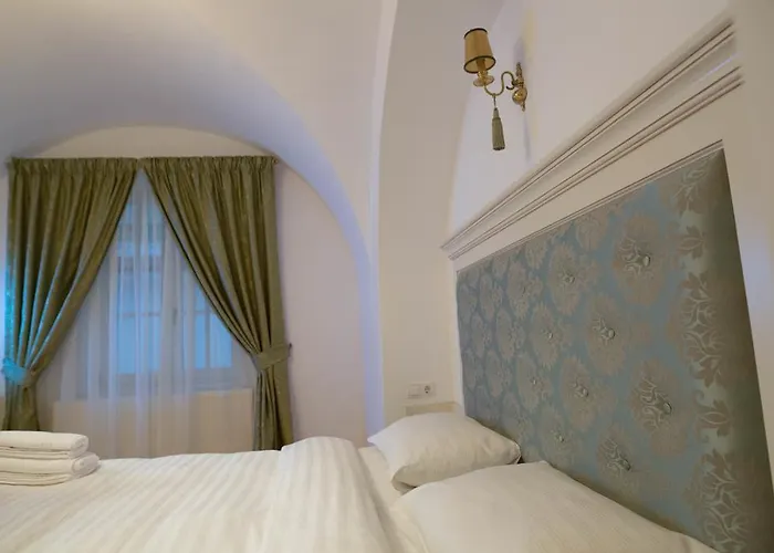 Baroc Deluxe House- Apartment & Room, Sibiu Old Town